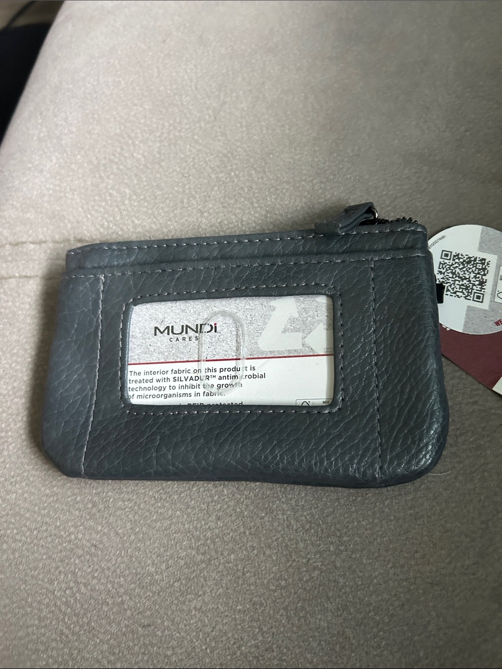 mundi Gray Leather Card & Key Holder with ID Window